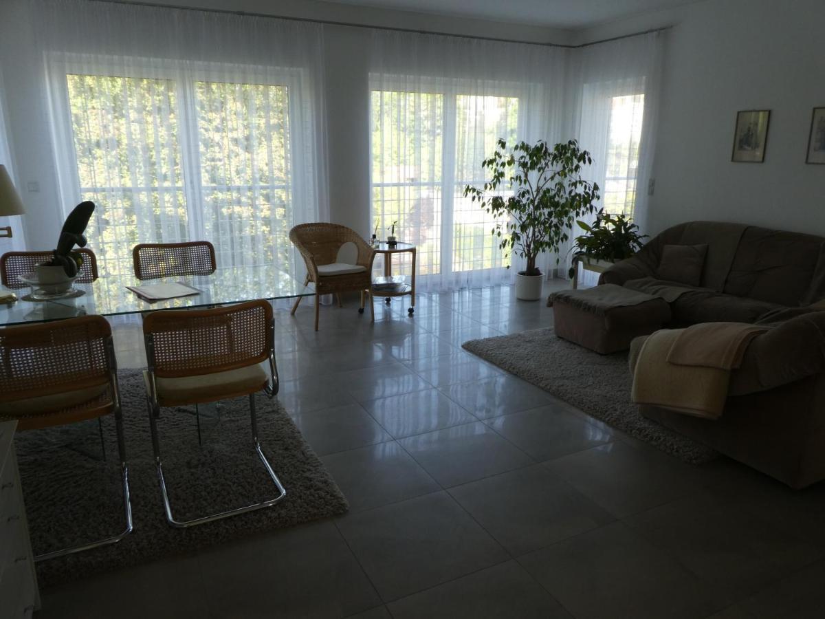 Grosszuegige,Zetrumsnahe Wohnung Dresden Luaran gambar
