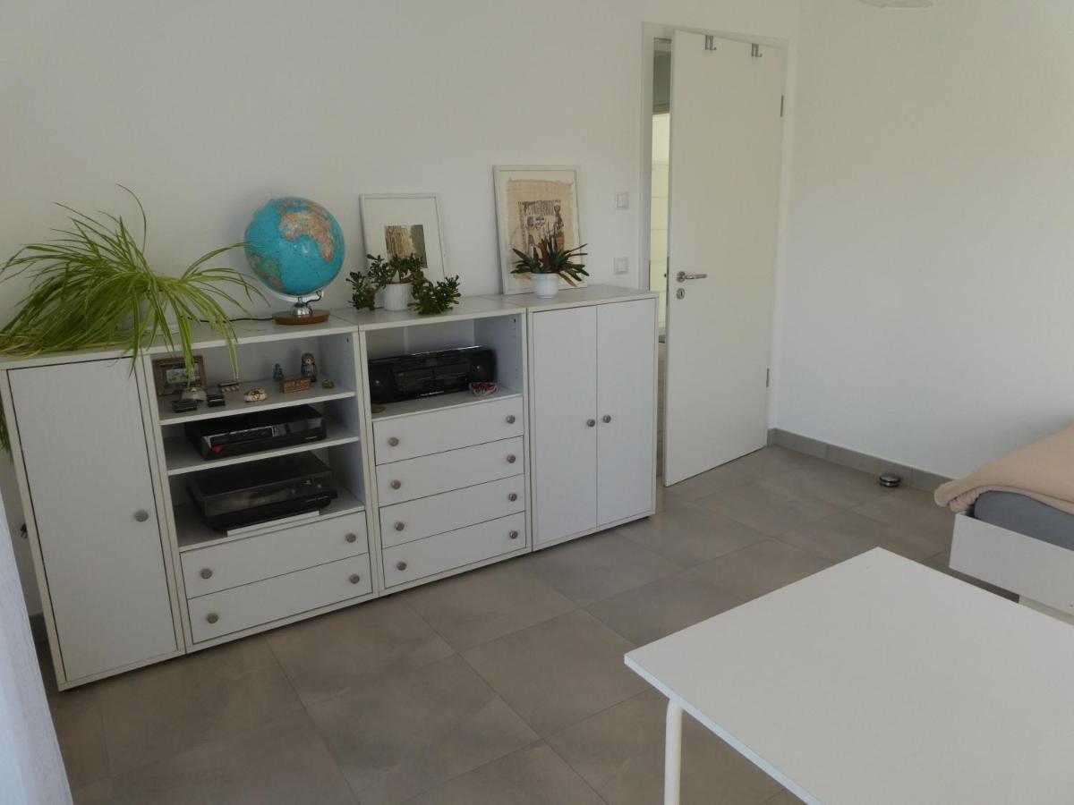 Grosszuegige,Zetrumsnahe Wohnung Dresden Luaran gambar