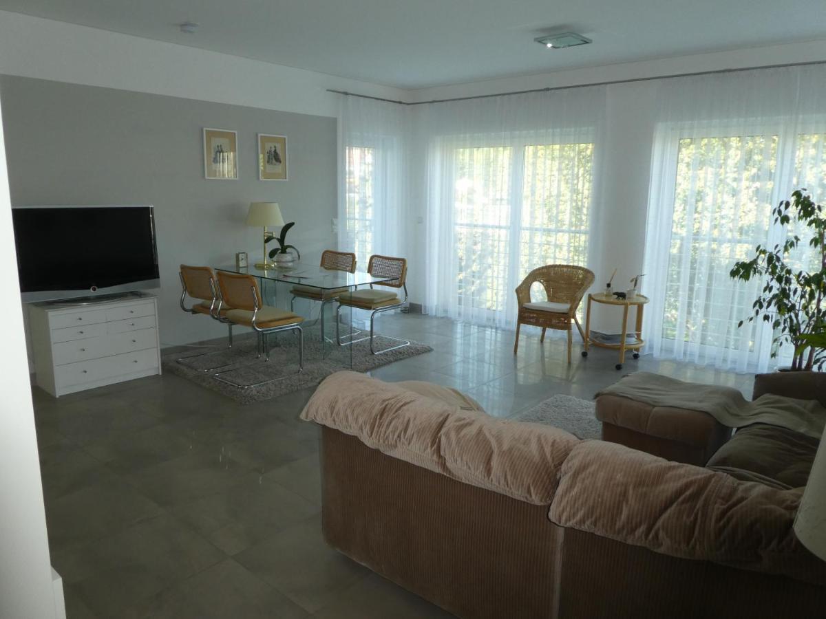 Grosszuegige,Zetrumsnahe Wohnung Dresden Luaran gambar