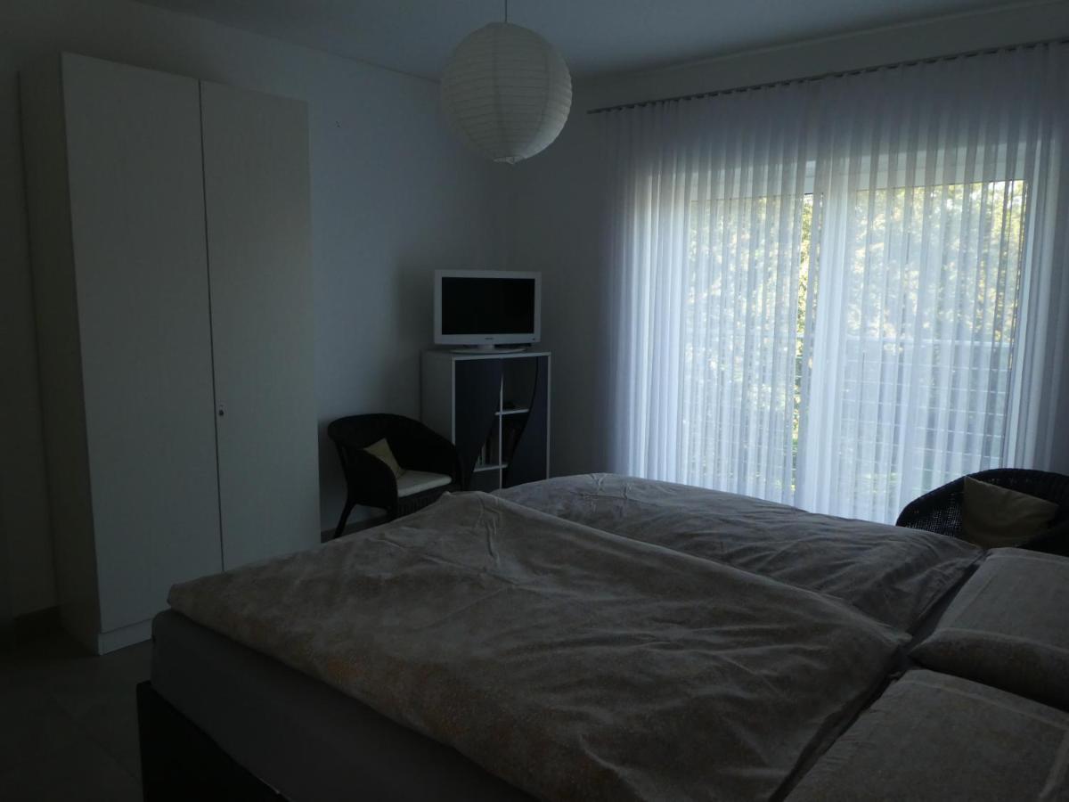 Grosszuegige,Zetrumsnahe Wohnung Dresden Luaran gambar